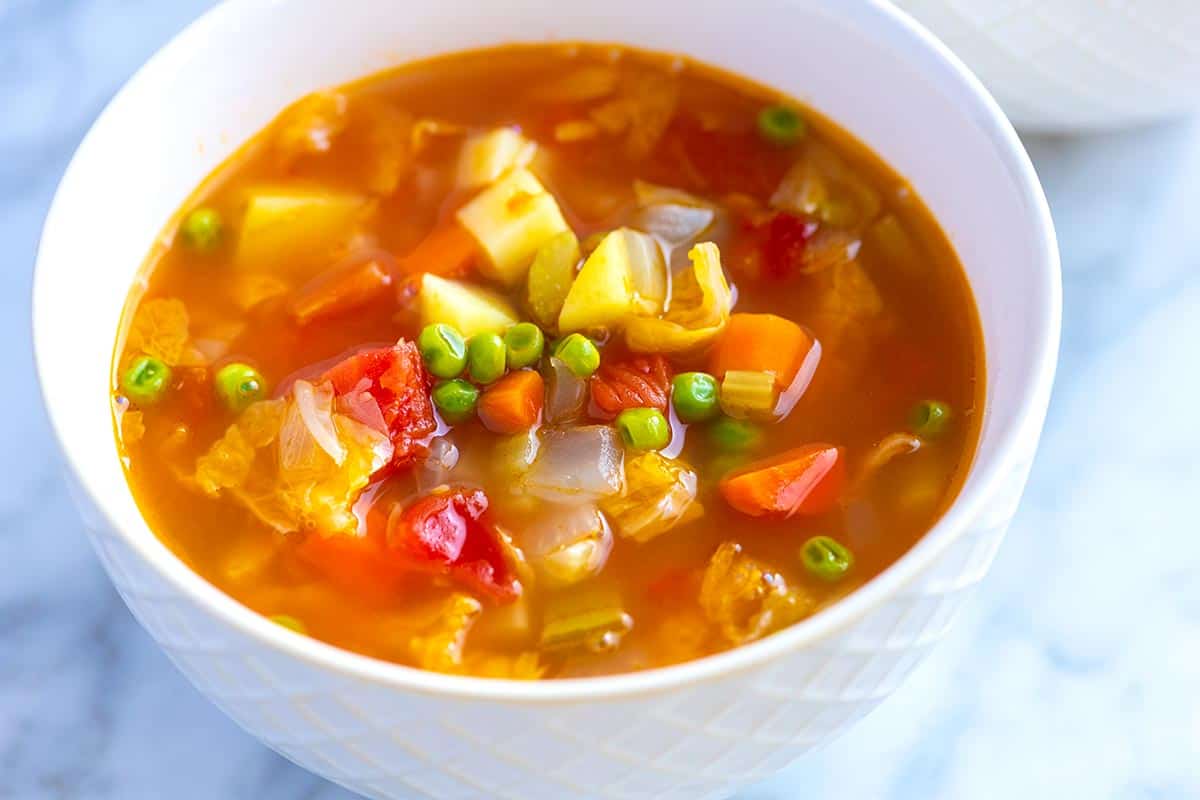 HOMEMADE VEGETABLE SOUP