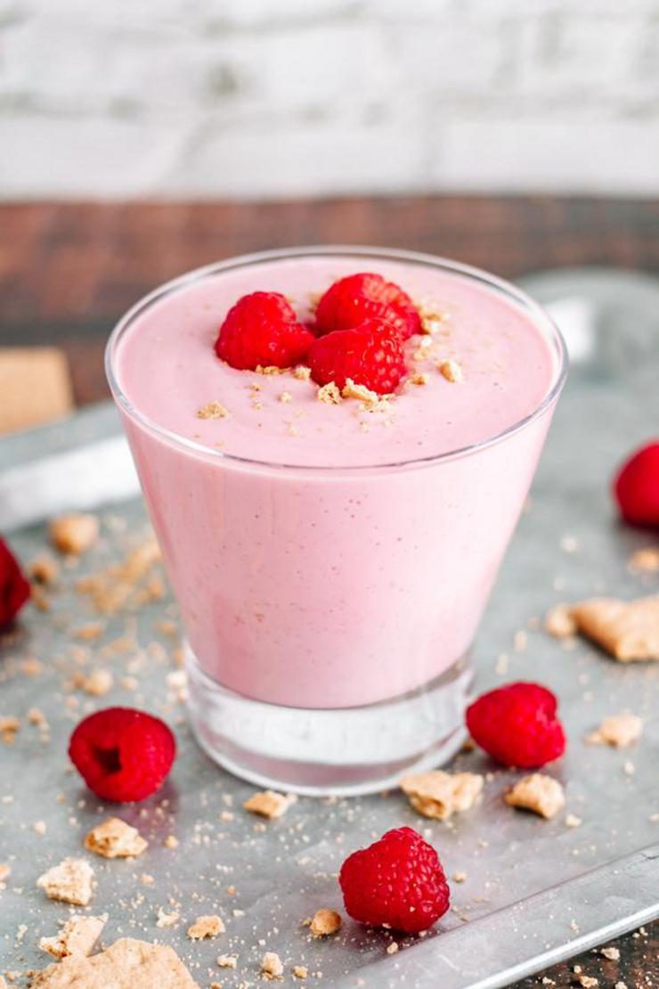 High protein chocolate raspberry cheesecake smoothie