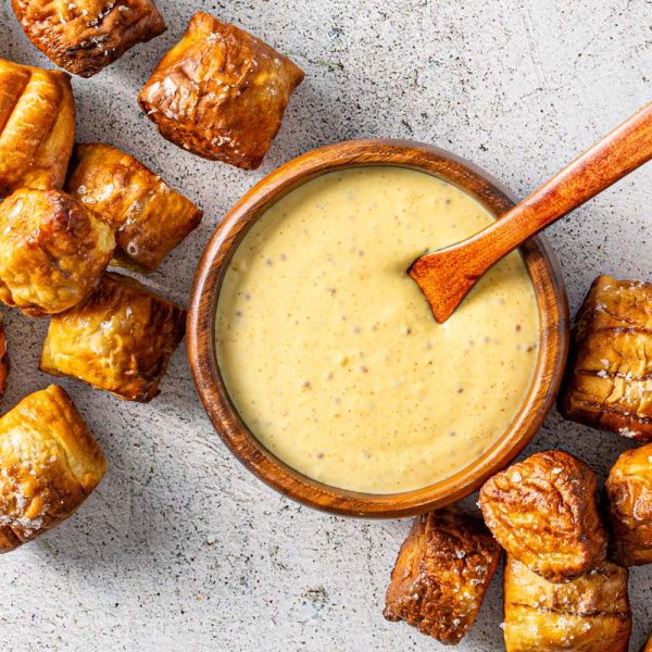 5 Minute Keto Raspberry Vinaigrette