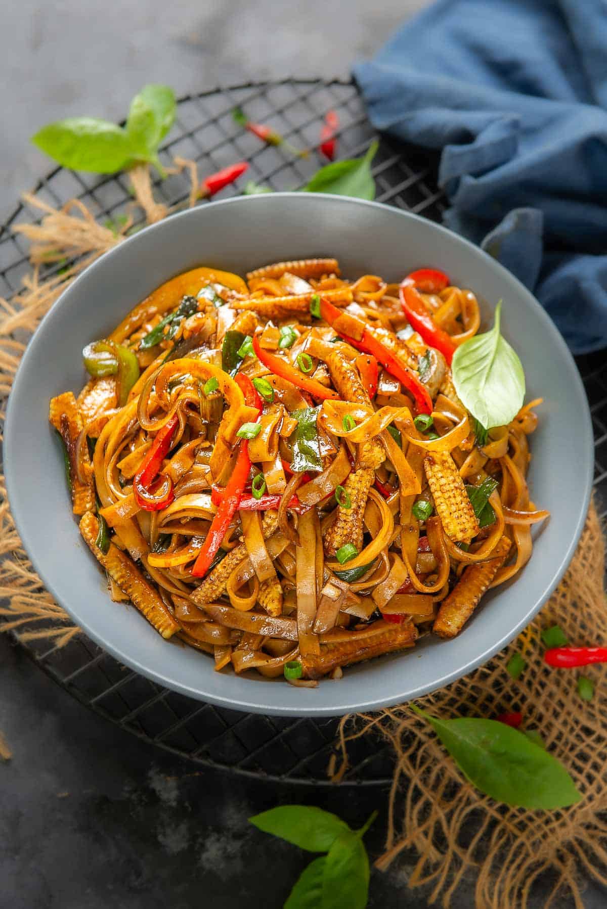 Easy Vegan Drunken Noodles Recipe (Pad Kee Mao)