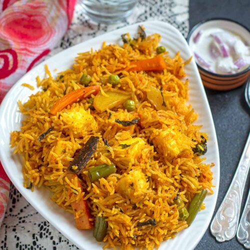 veg biryani in cooker