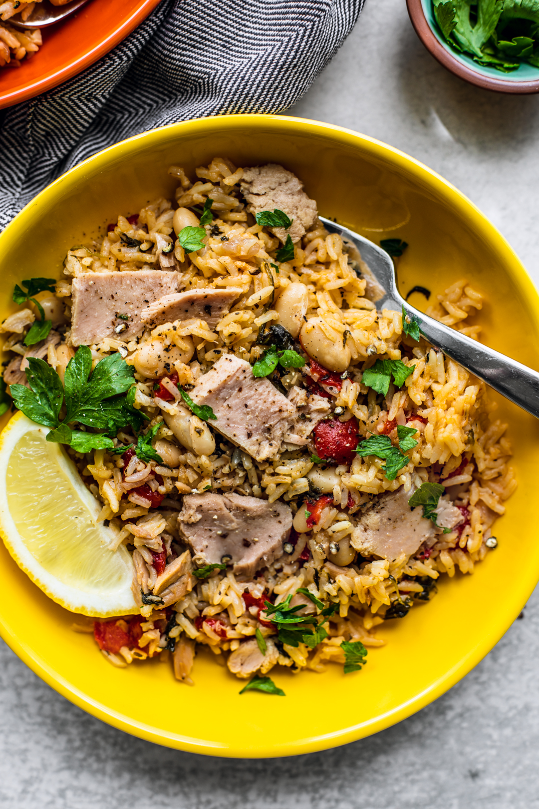 Mediterranean Brown Rice Tuna Bowls