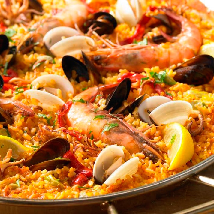 Traditional Spanish Seafood Paella Recipe